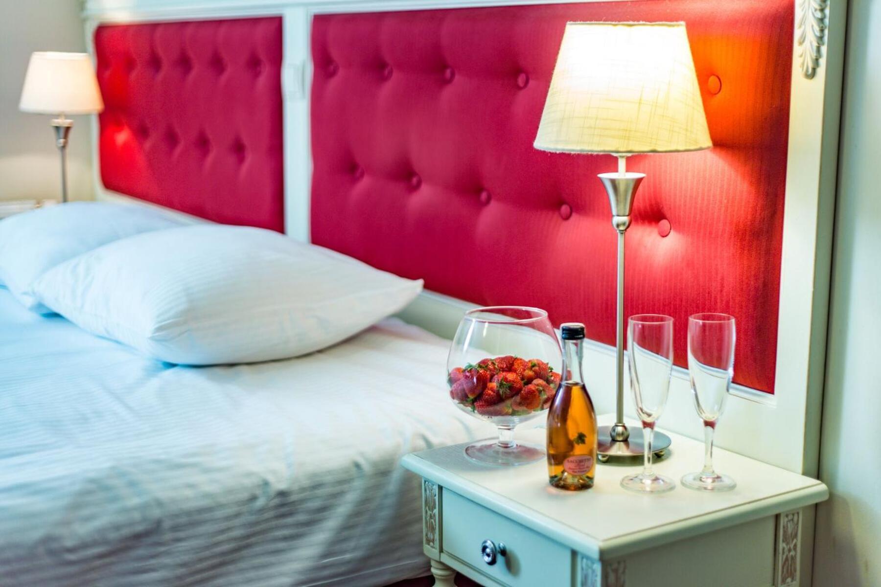 Hotel Sobienie Krolewskie Sobienie Szlacheckie المظهر الخارجي الصورة