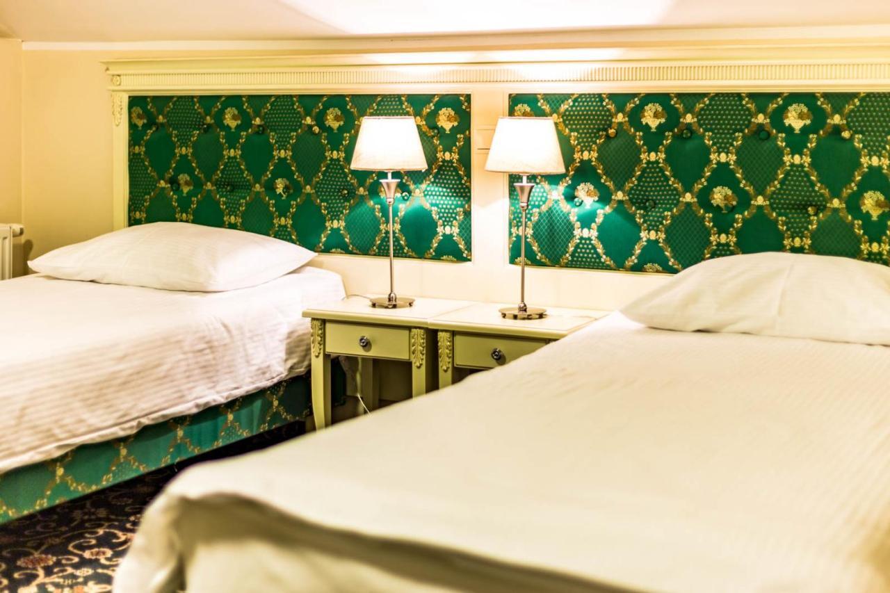 Hotel Sobienie Krolewskie Sobienie Szlacheckie المظهر الخارجي الصورة