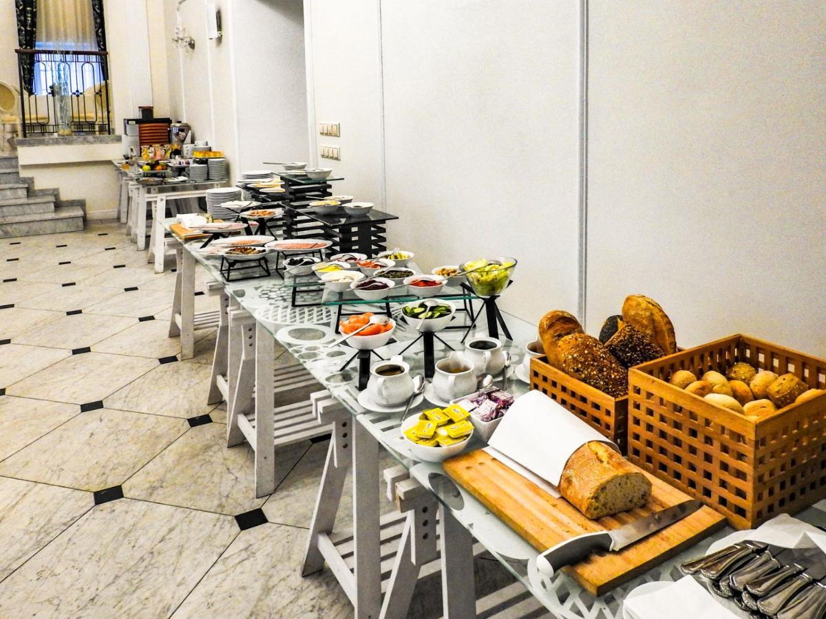 Hotel Sobienie Krolewskie Sobienie Szlacheckie المظهر الخارجي الصورة