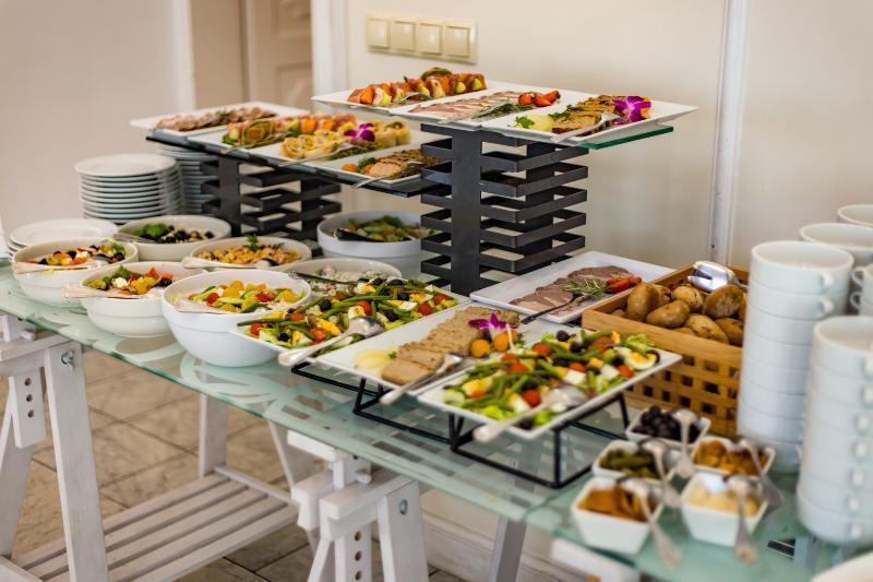 Hotel Sobienie Krolewskie Sobienie Szlacheckie المظهر الخارجي الصورة